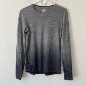Icebreaker Merino 200 Crewneck Base Layer